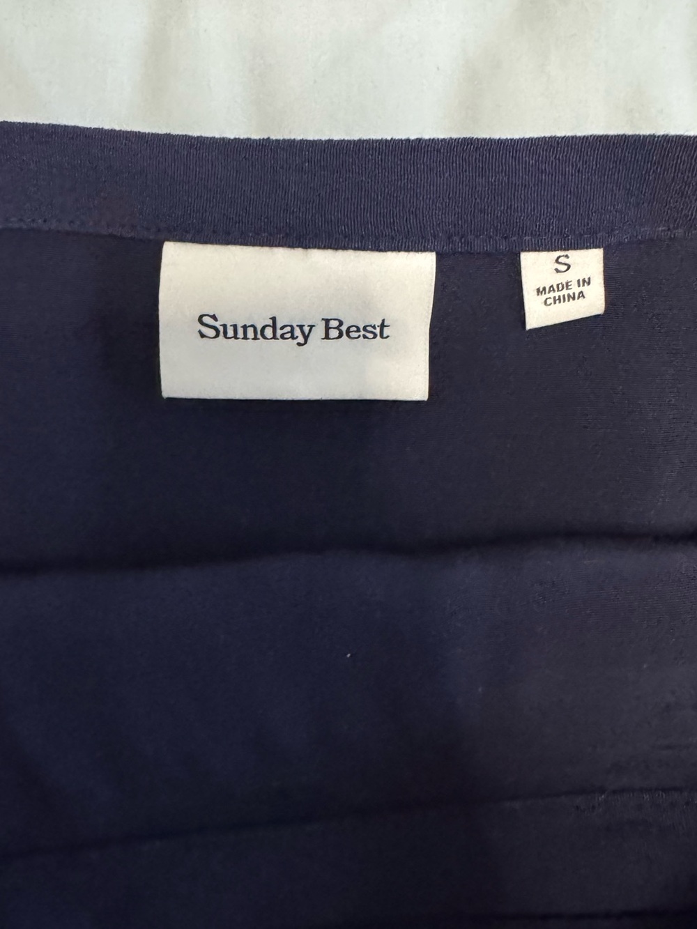 Aritzia - Sunday Best - Dawson Skirt in Navy NWOT - Picture 7 of 7